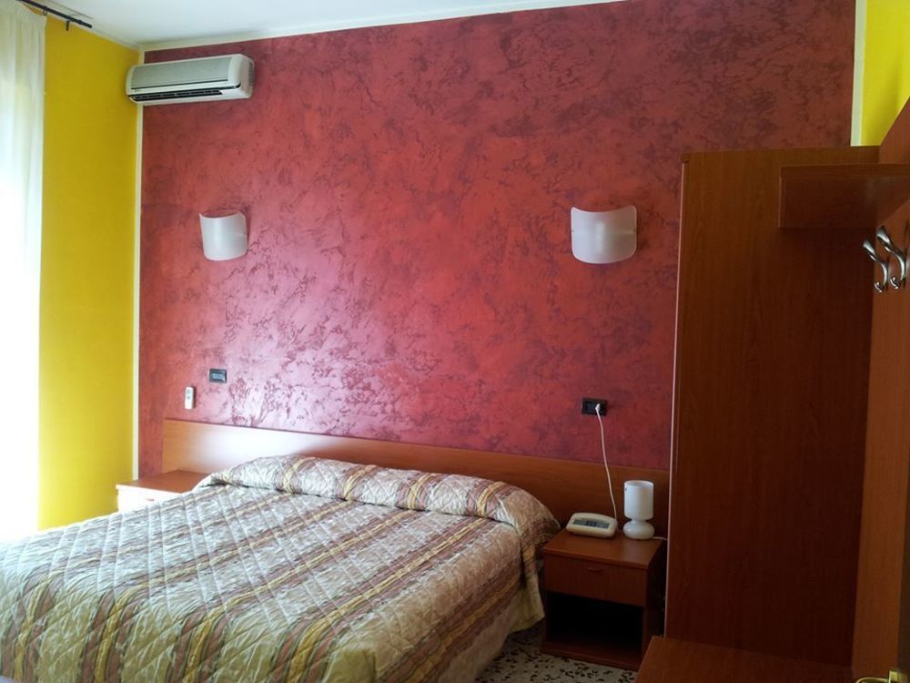 Hotel Frejus Collegno Dış mekan fotoğraf