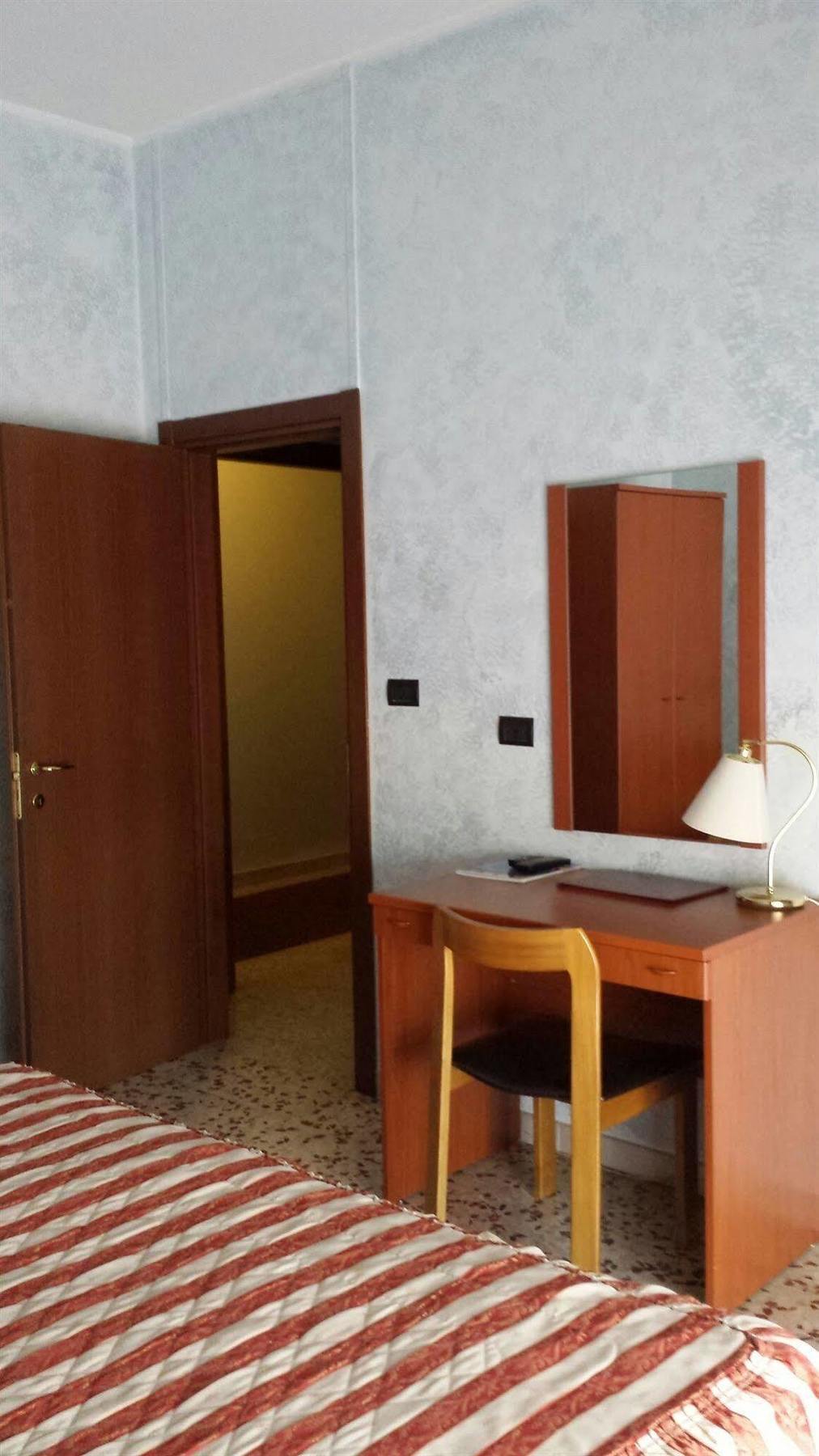 Hotel Frejus Collegno Dış mekan fotoğraf